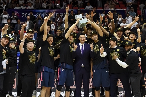 CBA總冠軍次數(shù)最多的球隊(duì)是哪個(gè)？